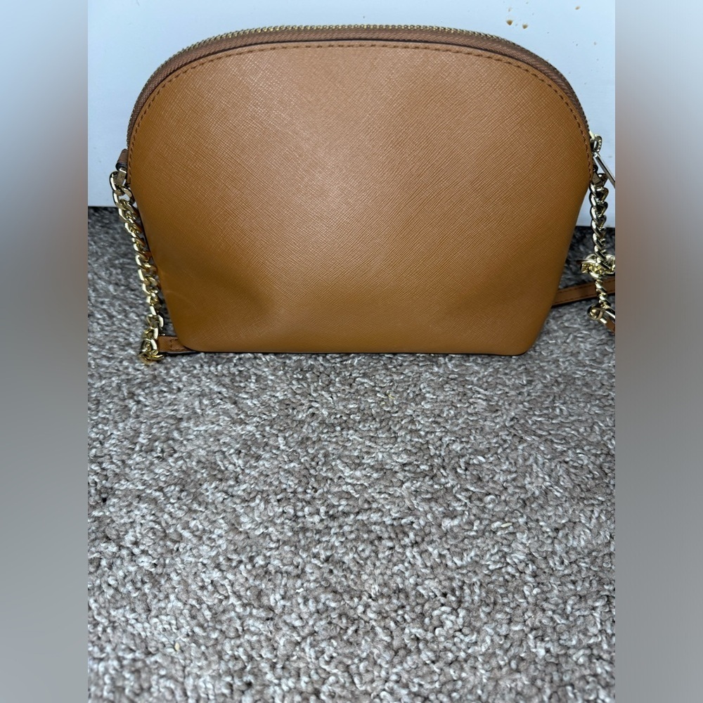 Michael Kors Jet Set Travel Tan Leather Dome Crossbody - Picture 5 of 14